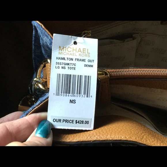 New micheal kors purse - Picture 2 of 6